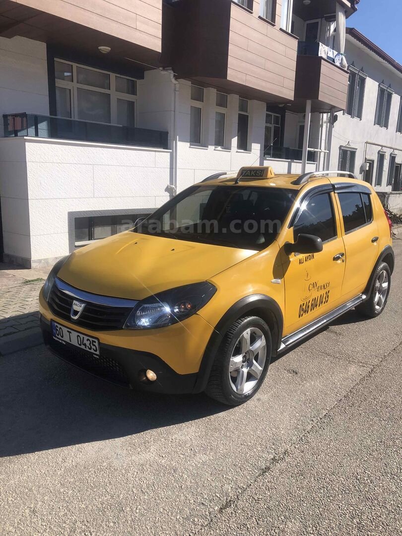 Sahibinden Dacia Sandero 1.5 dCi Stepway 2012 Model Tokat 485.000 km Sarı 4