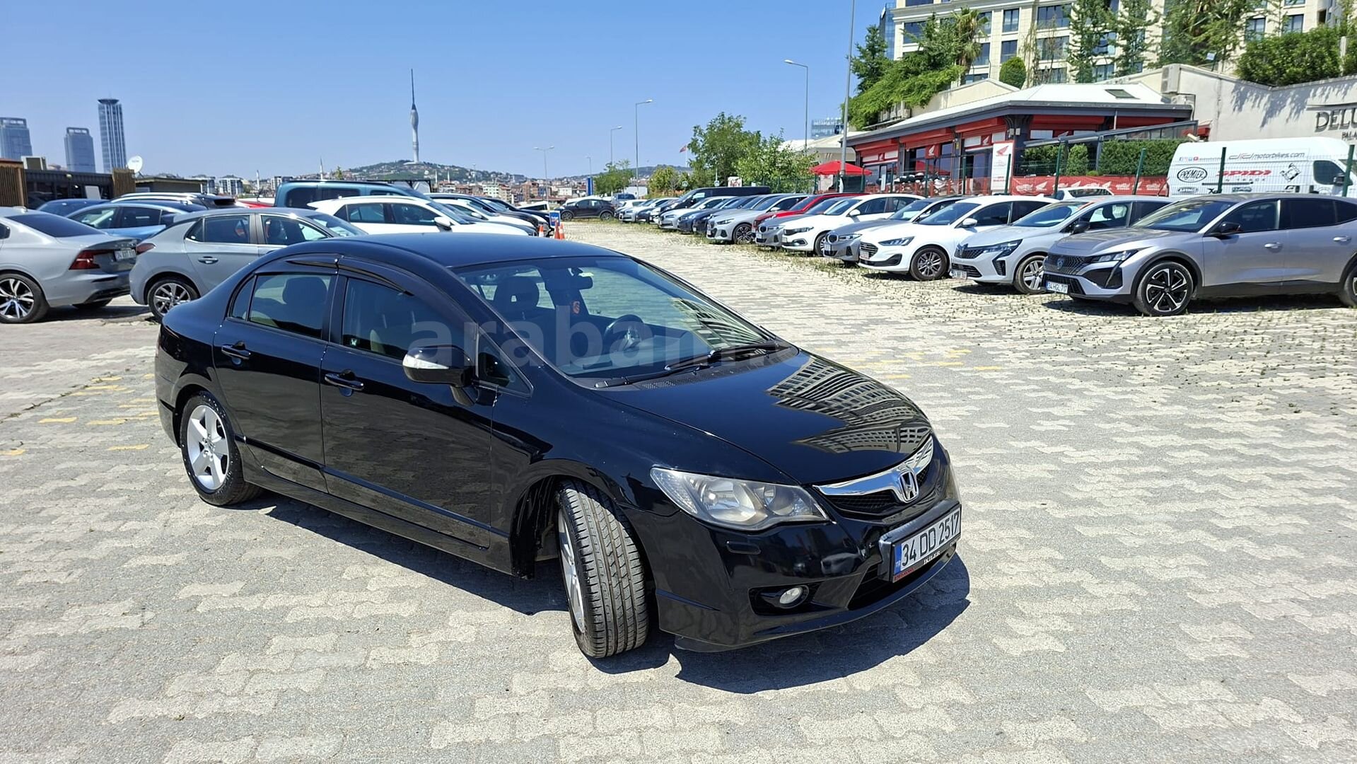 Sahibinden Honda Civic 1.6i VTEC Premium 2011 Model 2