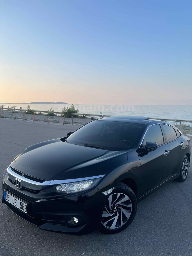 Sahibinden Honda Civic 1.6i VTEC Eco Executive 2018 Model 1