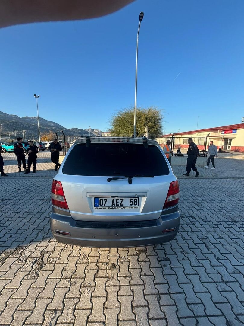 Sahibinden Kia Sorento 2.5 CRDi EX Premium 2005 Model 6