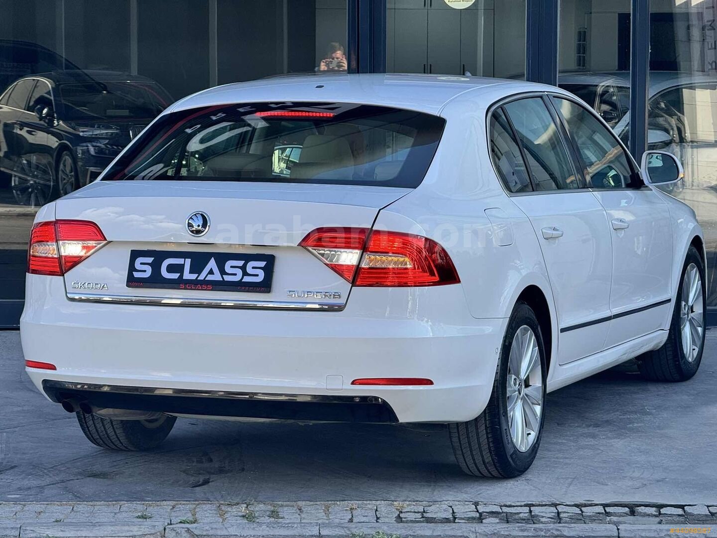 HATASIZ BOYASIZ 2015 MODEL SKODA SUPERB 1.6TDI ELEGANCE 171.KM 7