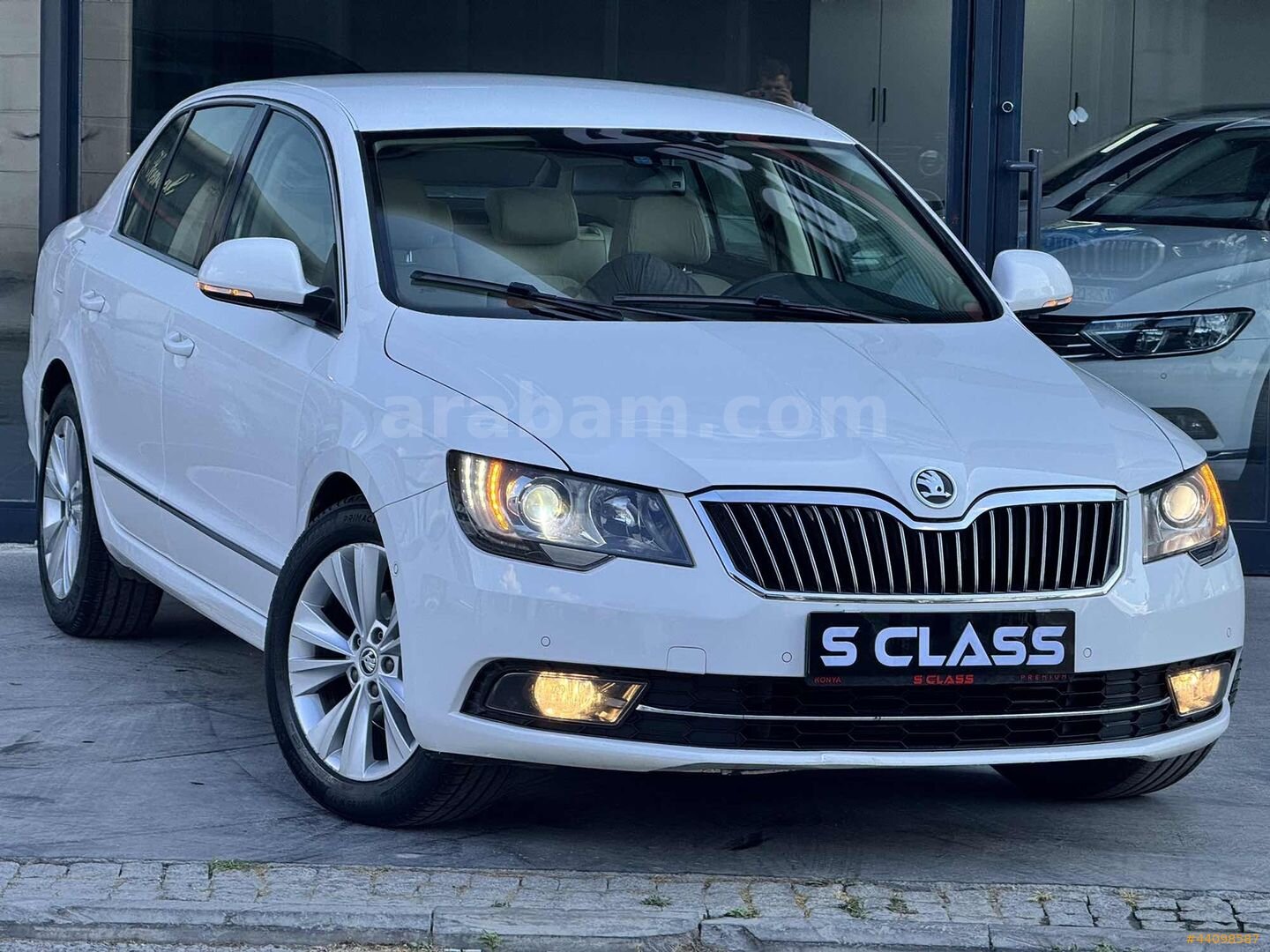 HATASIZ BOYASIZ 2015 MODEL SKODA SUPERB 1.6TDI ELEGANCE 171.KM 3