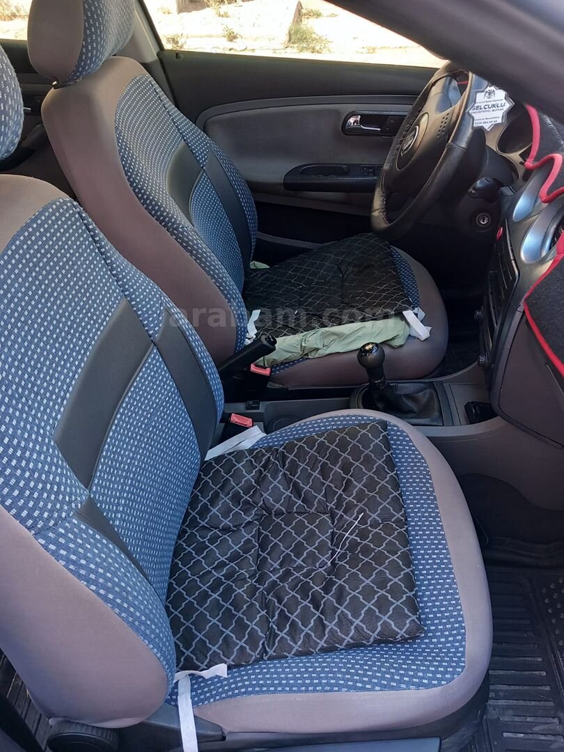 Sahibinden Seat Ibiza 1.4 Signo 2003 Model 2