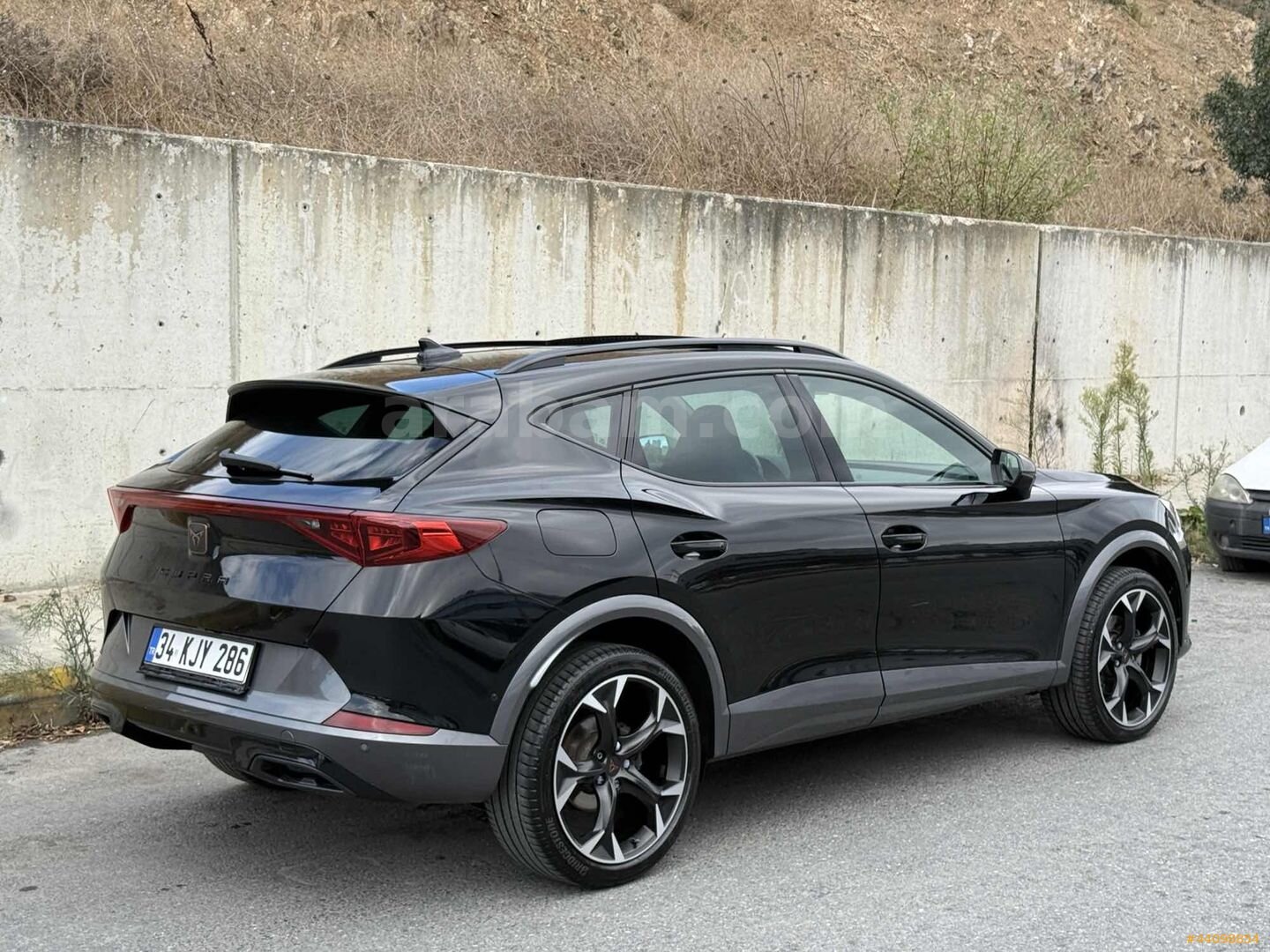 2024 MODEL BOYASIZ 1.5 TSİ BUCKET KOLTUK+CAM TAVAN+E. BAGAJ 5