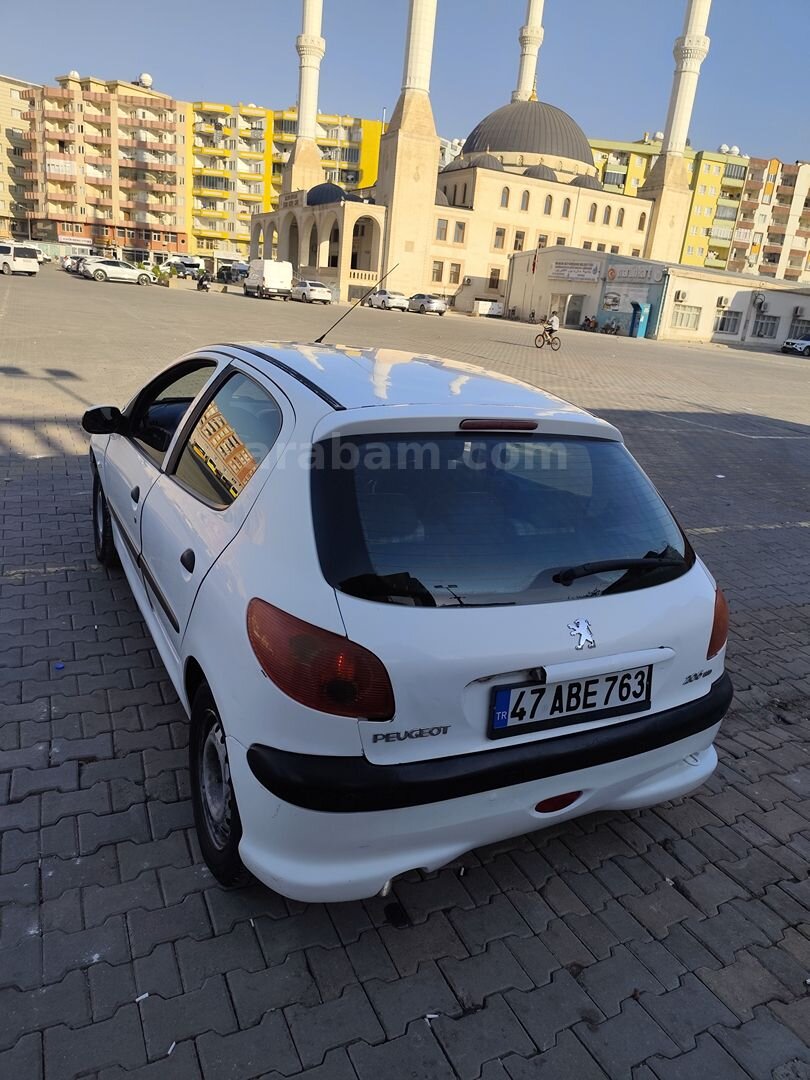 Sahibinden Peugeot 206 1.4 HDi Fever 2008 Model 2