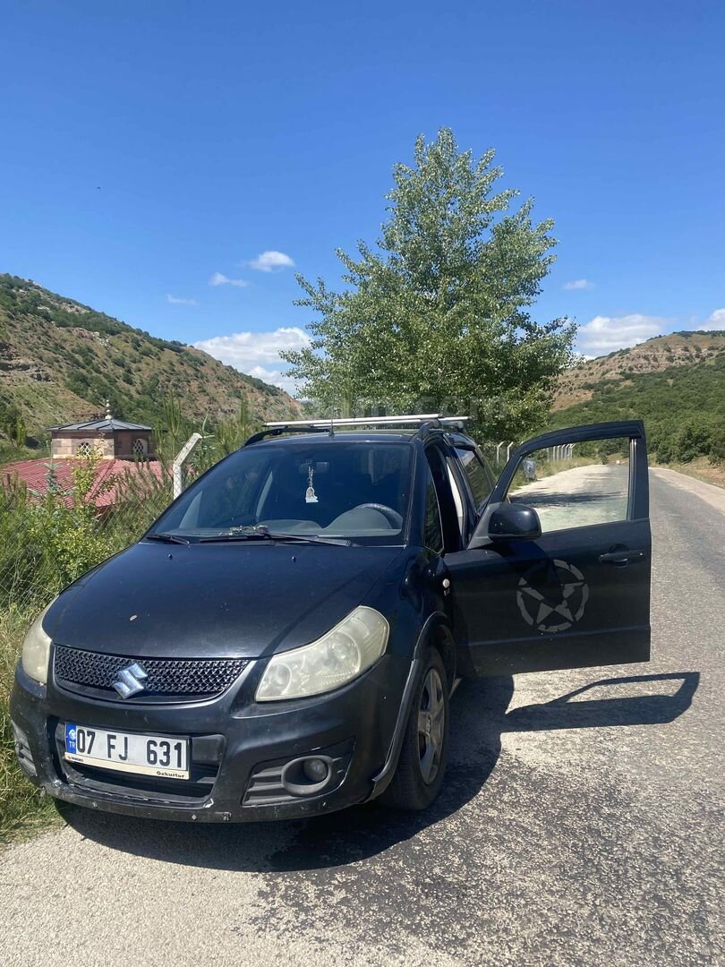 Sahibinden Suzuki SX4 GL 2010 Model Sivas 276.000 km Siyah 2