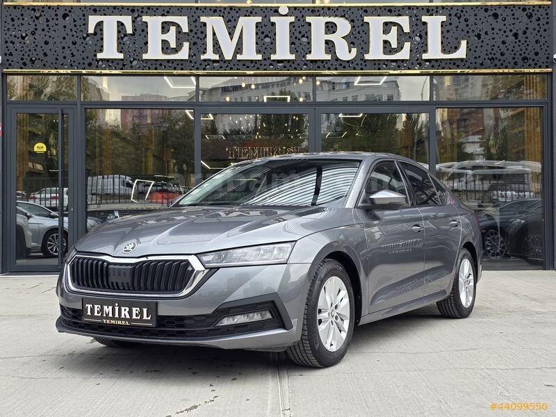 2022 SKODA OCTAVİA 1.0 e-TEC ELİTE FÜME 90BİN KM 110HP