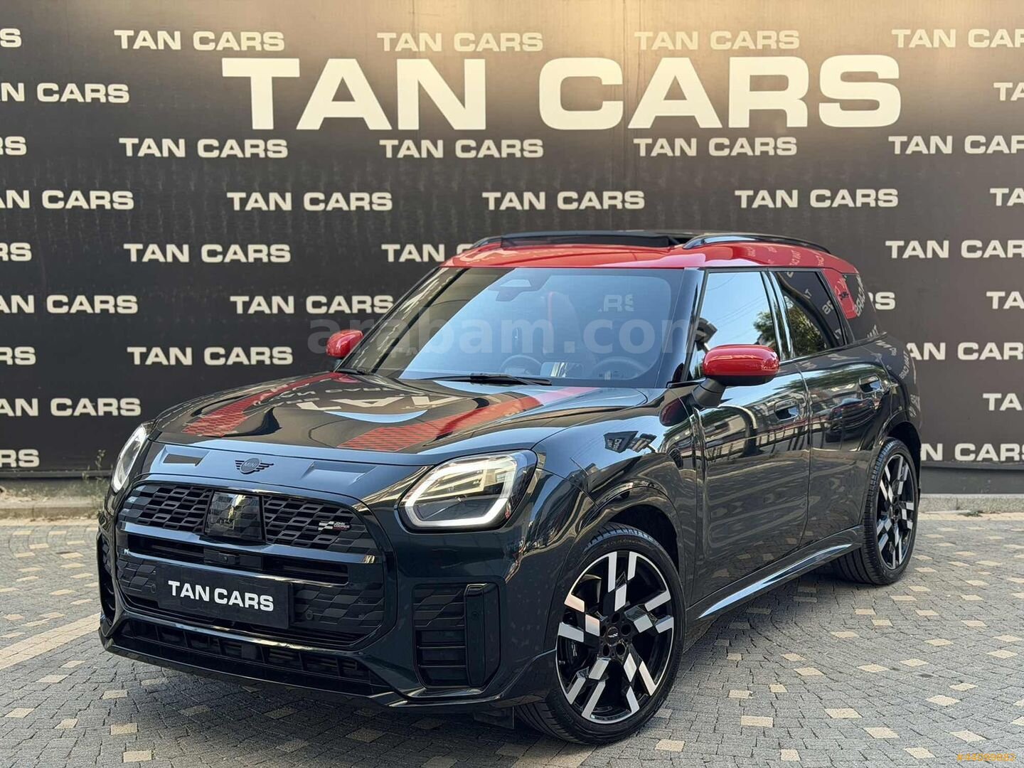 TAN CARS'DAN 2024 MİNİ COUNTRYMAN 1.5 C JCW HATASIZ KIRMIZI-GRİ 1