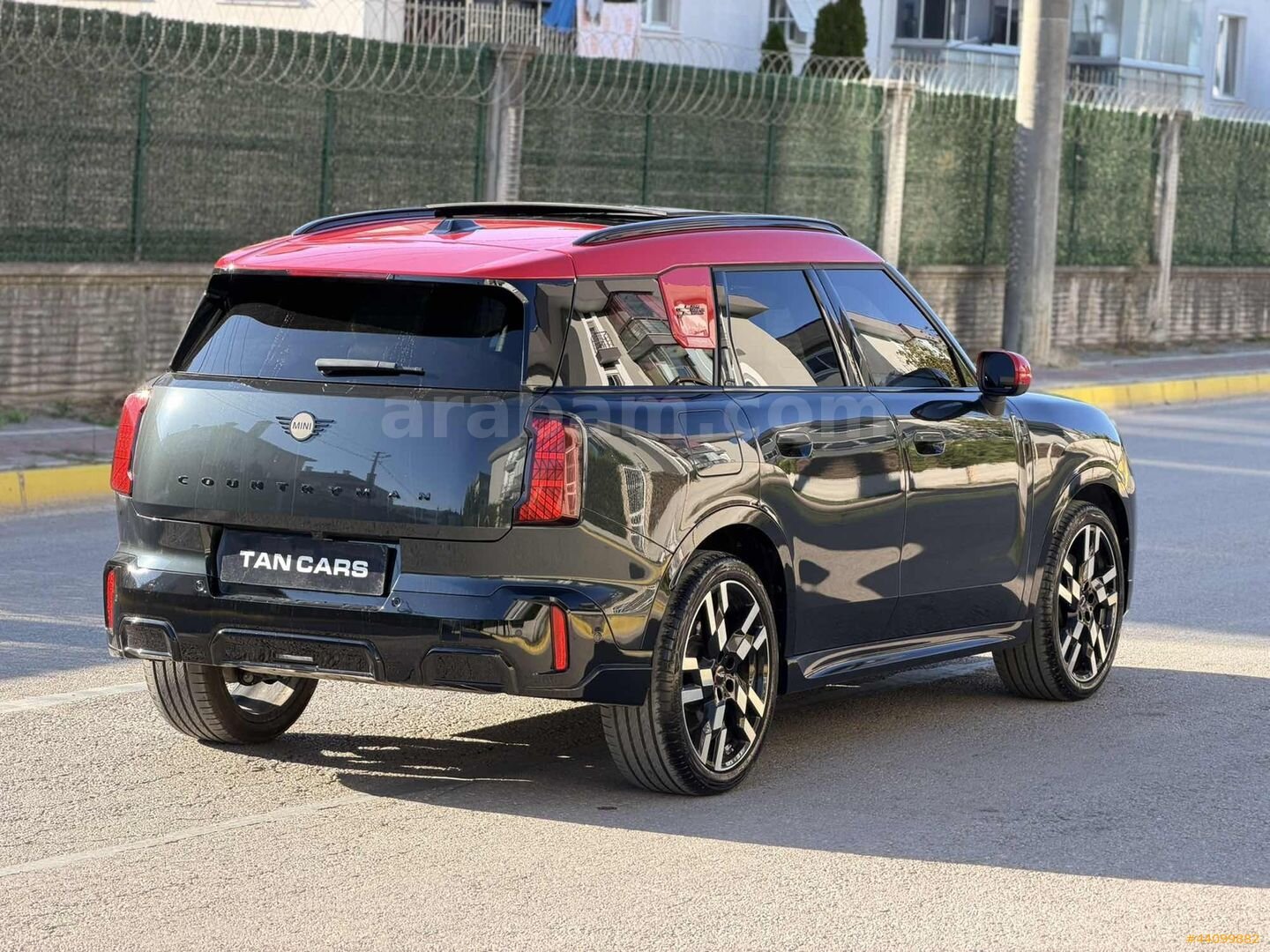 TAN CARS'DAN 2024 MİNİ COUNTRYMAN 1.5 C JCW HATASIZ KIRMIZI-GRİ 5
