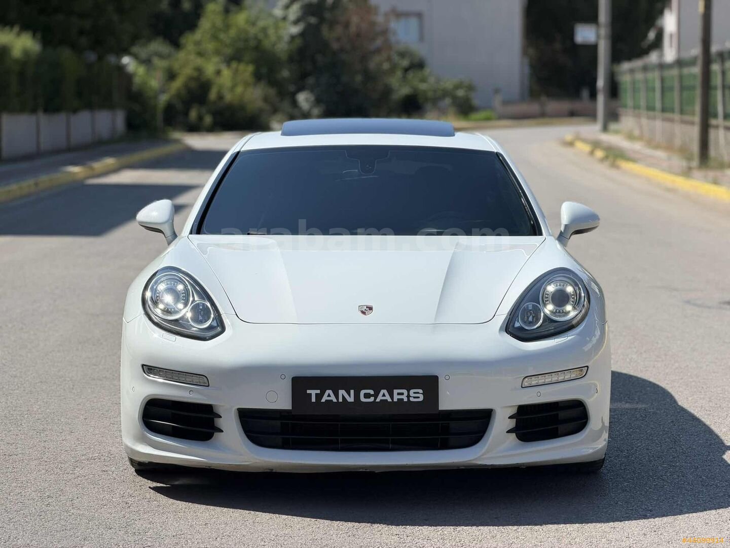 Galeriden Porsche Panamera Diesel 2014 Model Kocaeli 180.000 km Beyaz 2