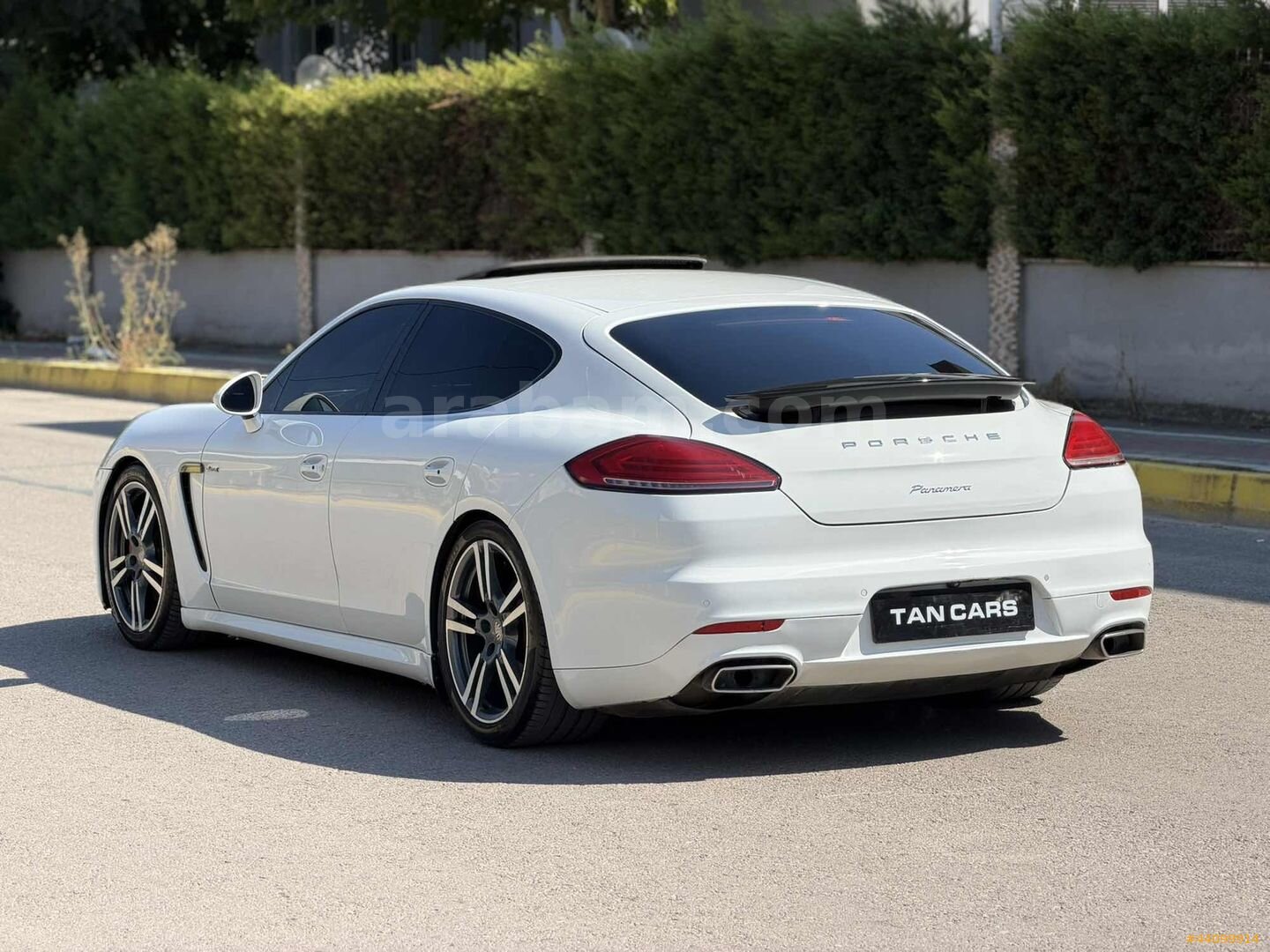 Galeriden Porsche Panamera Diesel 2014 Model Kocaeli 180.000 km Beyaz 7