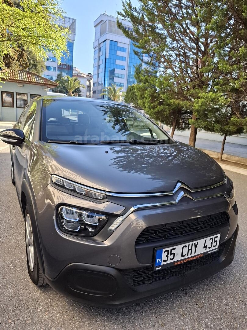 Sahibinden Citroen C3 1.2 PureTech Feel 2023 Model 43000 km Gri 1