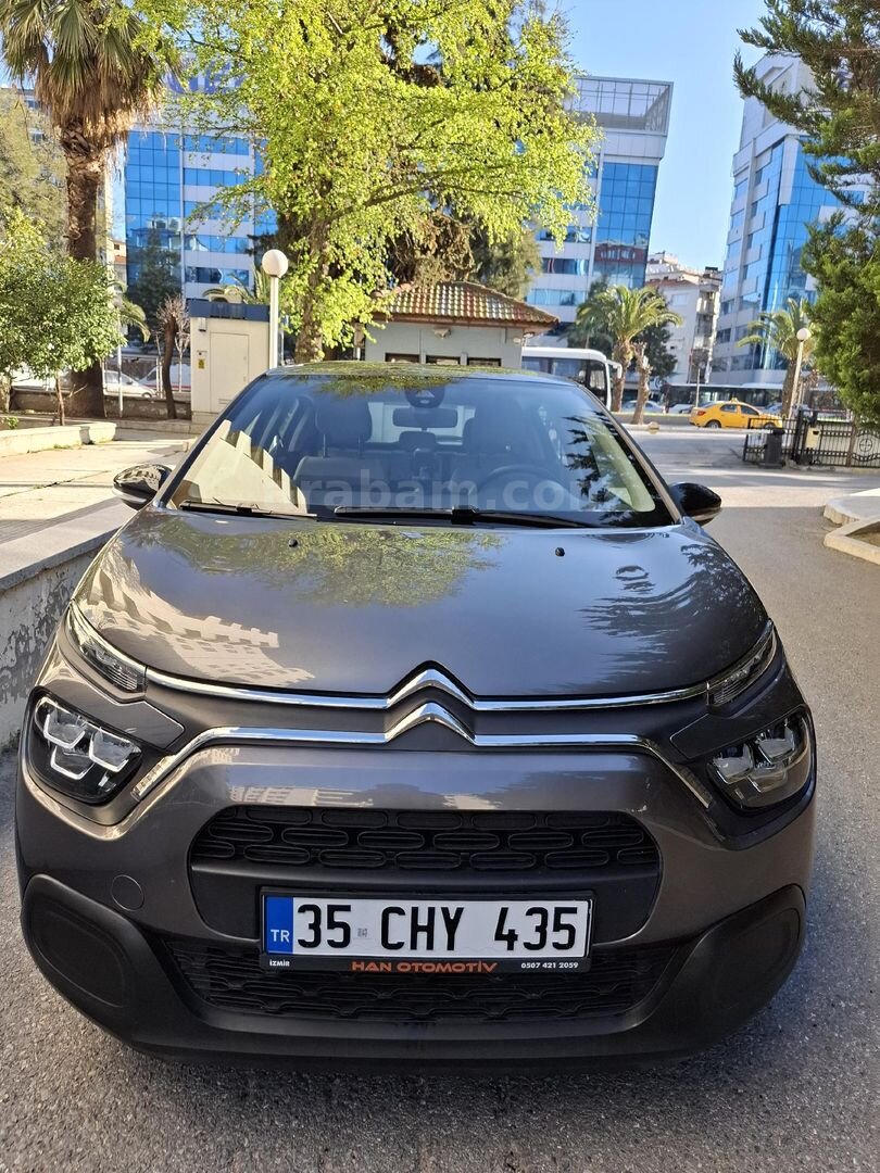 Sahibinden Citroen C3 1.2 PureTech Feel 2023 Model 43000 km Gri 4