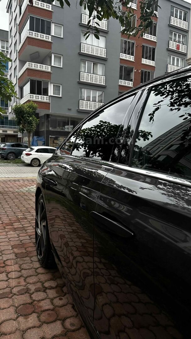 Sahibinden DS Automobiles DS9 1.6 E-Tense Opera 2023 Model Samsun 25.000 km Füme 4