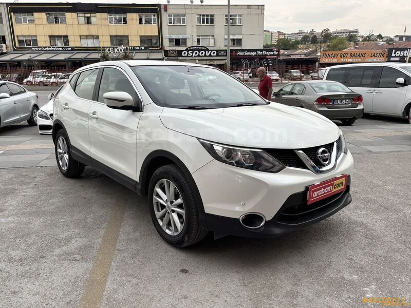 Akın Otomotiv den Nissan Qashqai 1.2 DIG-T Tekna 2015 Model Bolu 114.454 km