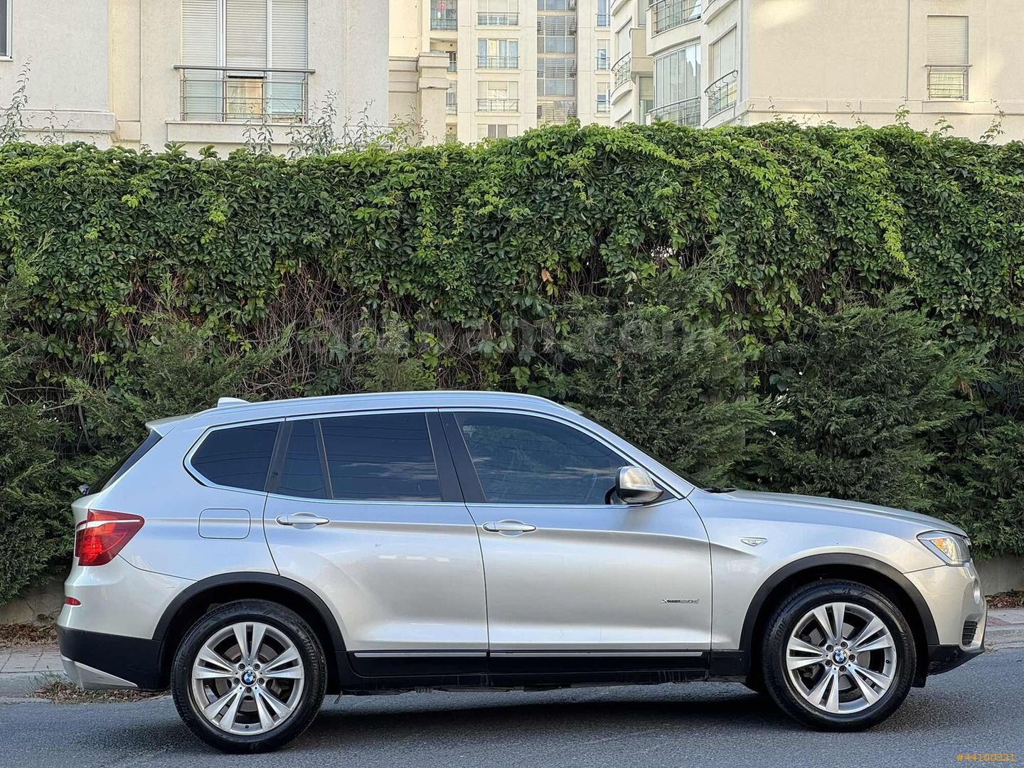 2013 MODEL BMW X3 SDRİVE KUSURSUZ TEMİZLİKTE 7