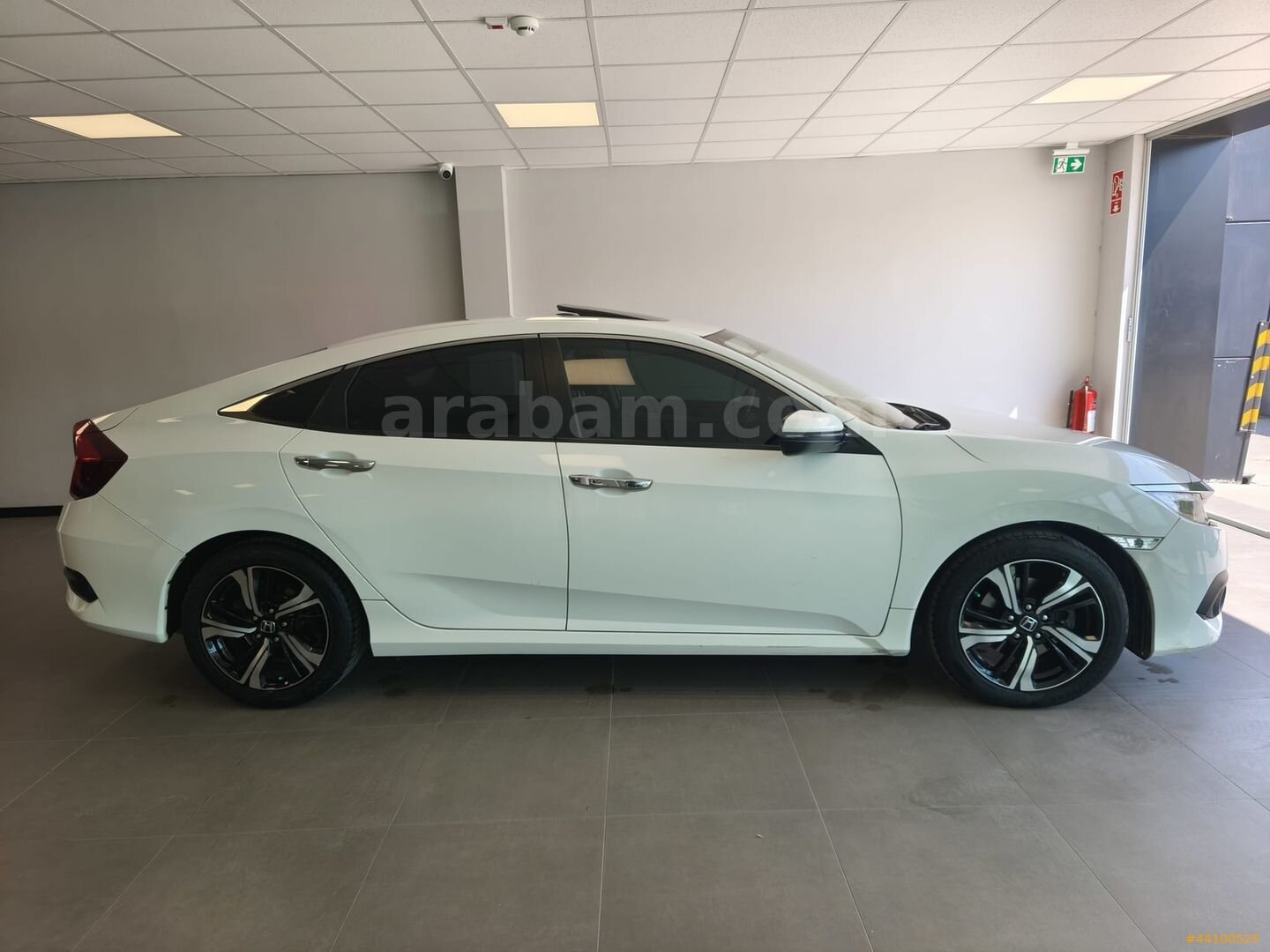 NOVAMER 2.EL 2018 HONDA CİVİC 1.6 i-DTEC Executive Dizel Otom. 4