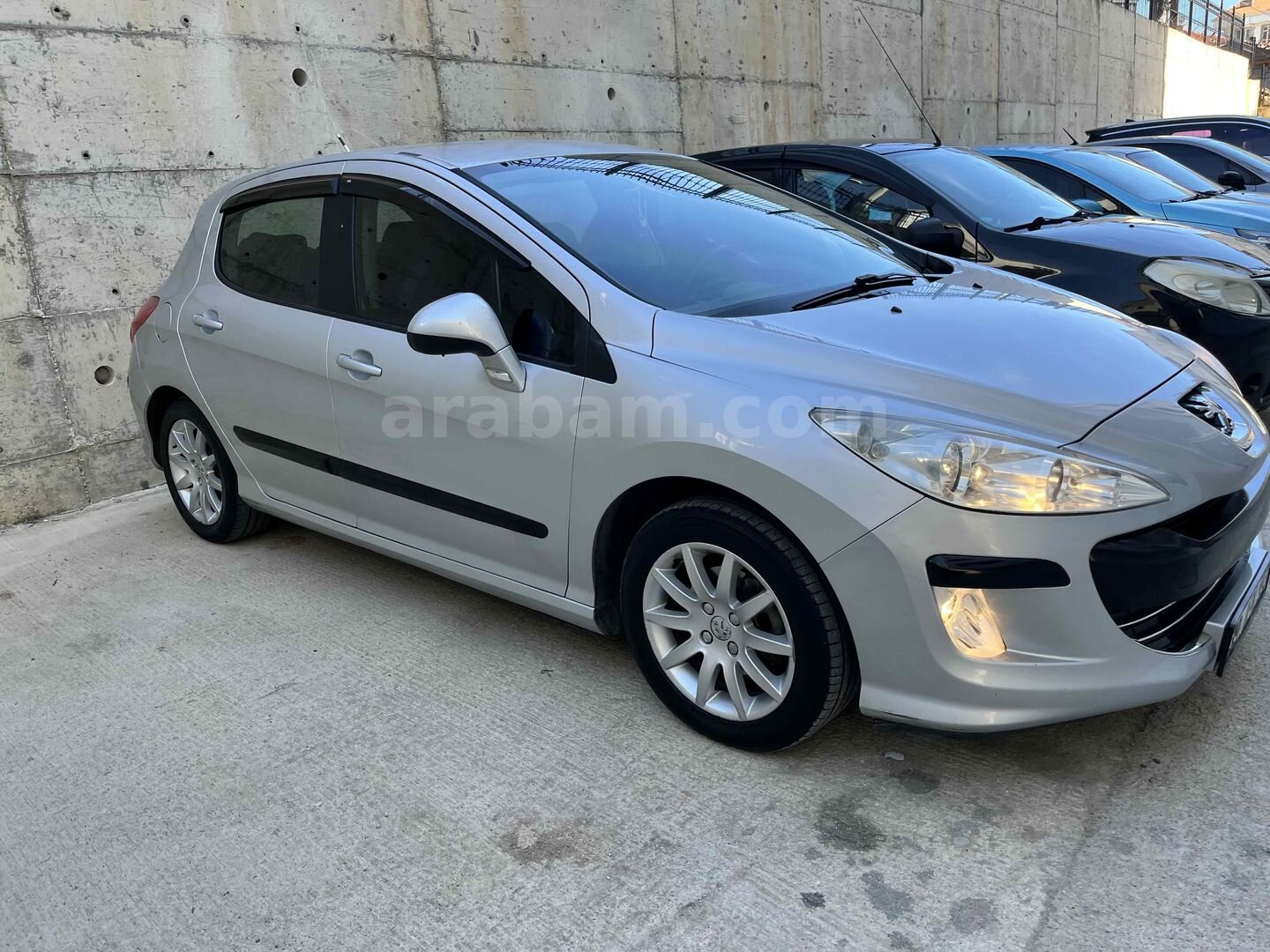 Sahibinden Peugeot 308 1.6 VTi Confort 2009 Model 146000 km Gri 2