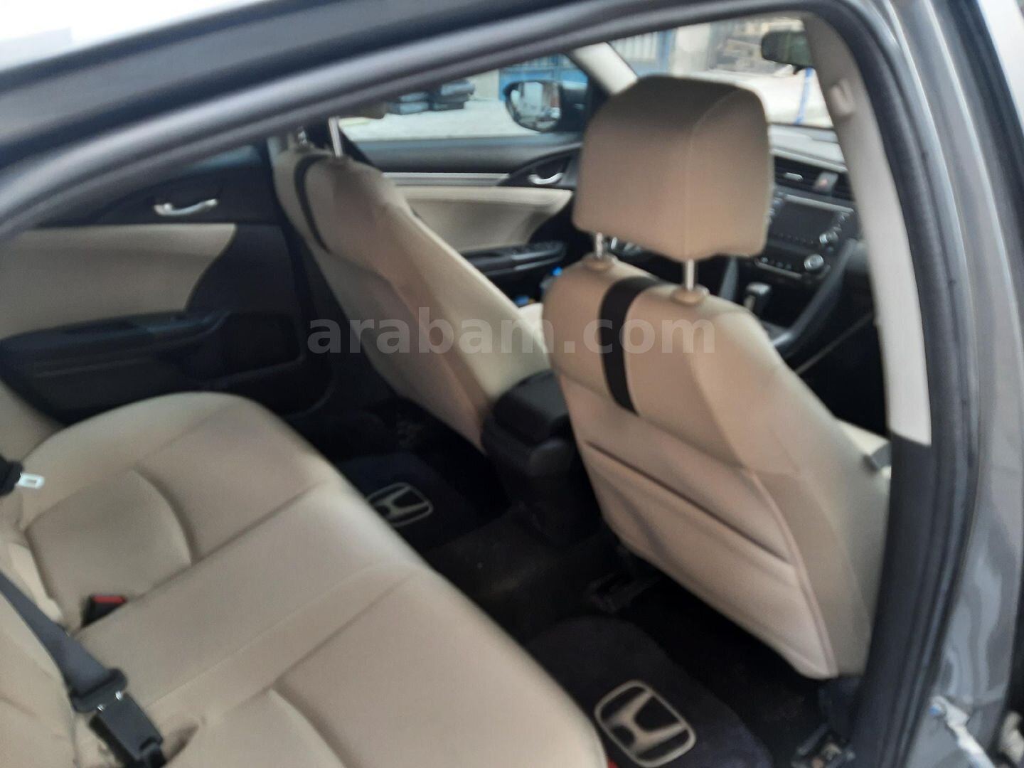 Sahibinden Honda Civic 1.6i VTEC Elegance 2016 Model 133.000 km Füme 5