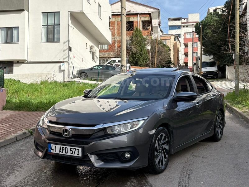 Sahibinden Honda Civic 1.6i VTEC Elegance 2016 Model 133.000 km Füme