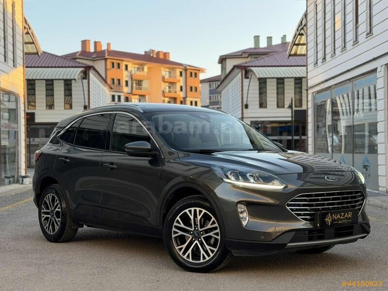 -NAZAR AUTO'DAN- 2023 FORD KUGA 1.5 EcoBoost TİTANIUM