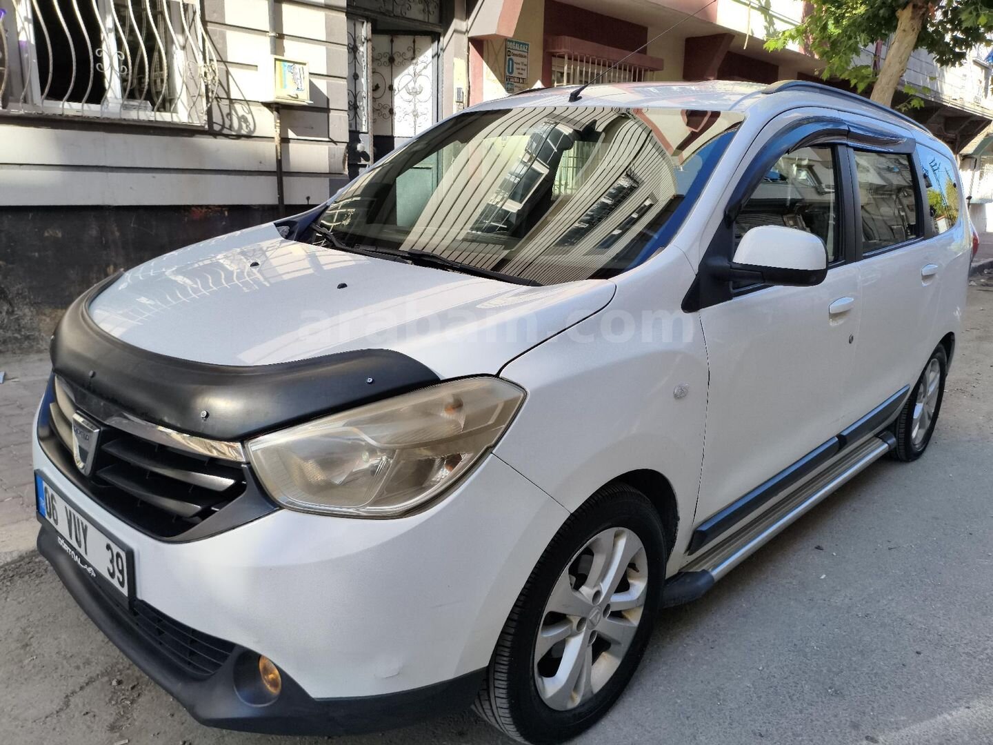 Sahibinden Dacia Lodgy 1.5 dCi Laureate 2015 Model Gaziantep 299.000 km Beyaz 5