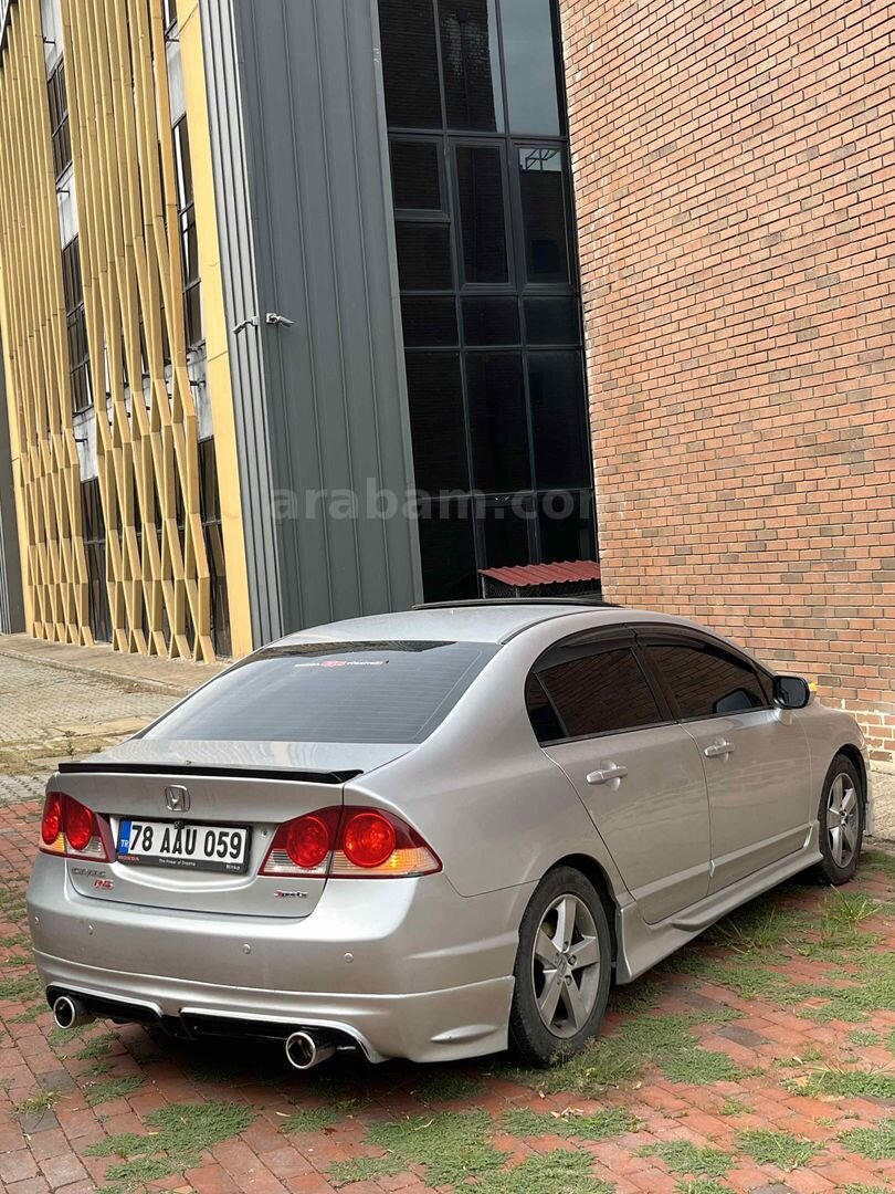 Sahibinden Honda Civic 1.6 Elegance 2007 Model 299.000 km Gri 5