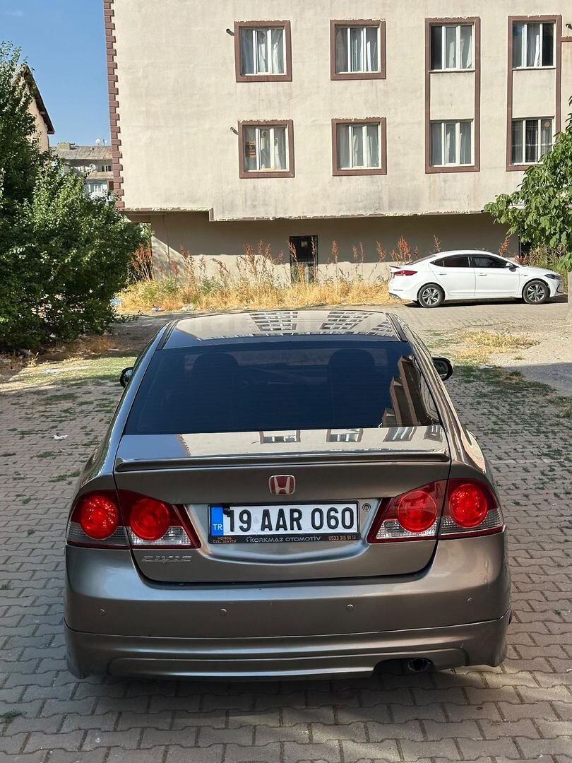Sahibinden Honda Civic 1.6i VTEC Premium 2008 Model 4