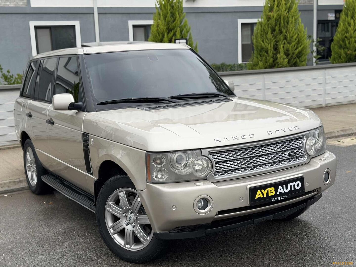 Galeriden Land Rover Range 3.0 TD6 Vogue 2003 Model Sakarya 476.000 km Şampanya 2