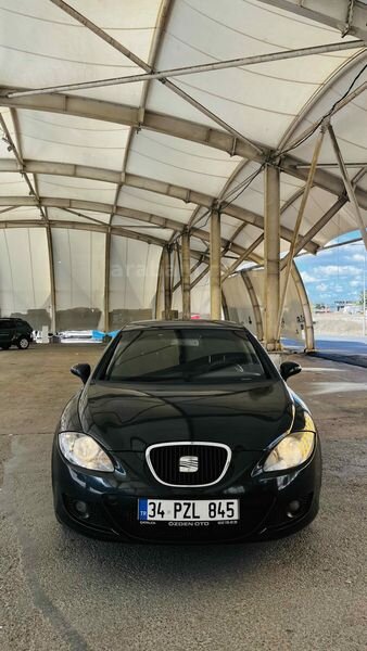 Sahibinden Seat Leon 1.6 Sport 2006 Model İstanbul 318.000 km Siyah