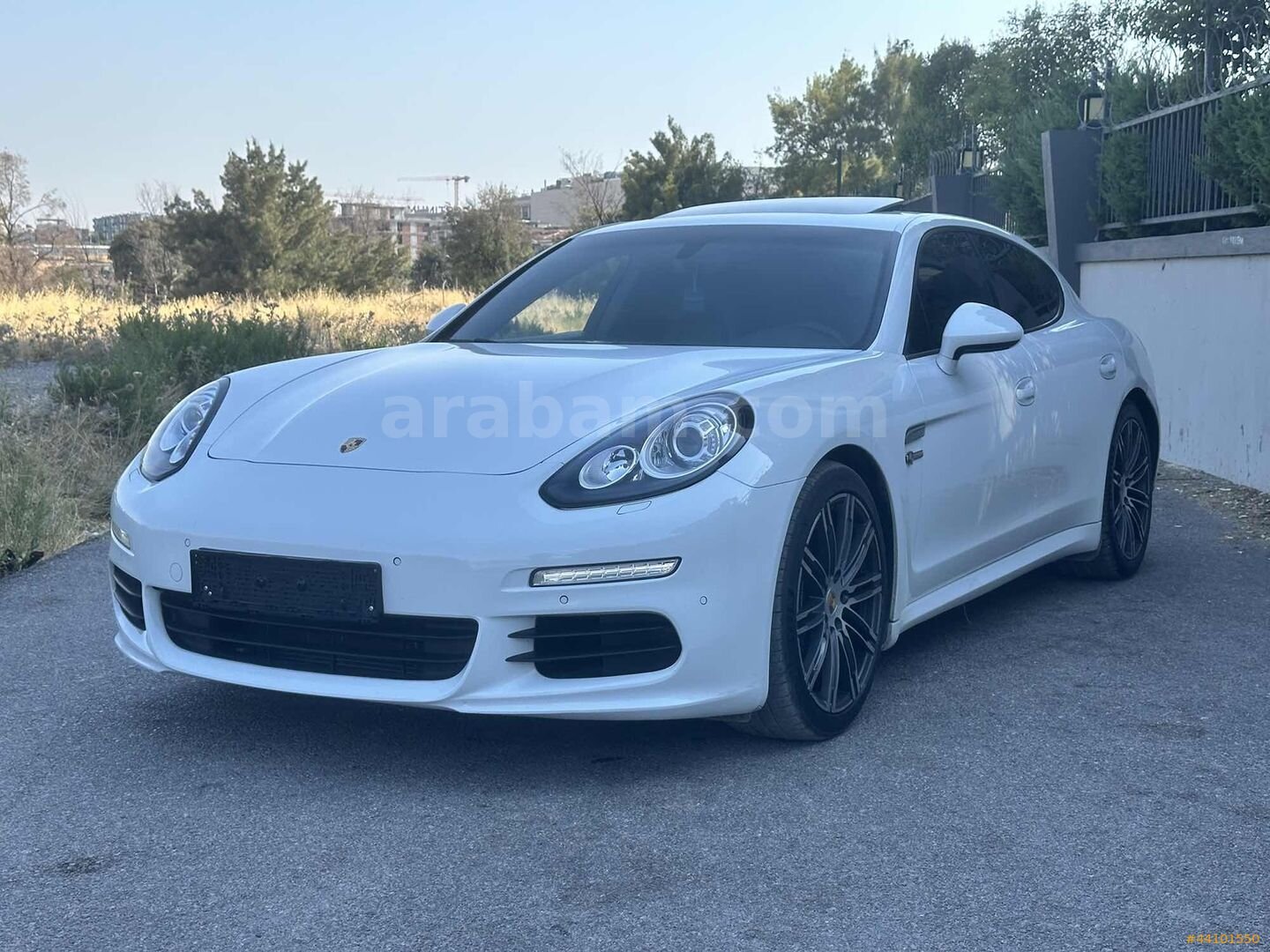 Galeriden Porsche Panamera Diesel 2013 Model İzmir 156.000 km Beyaz 4