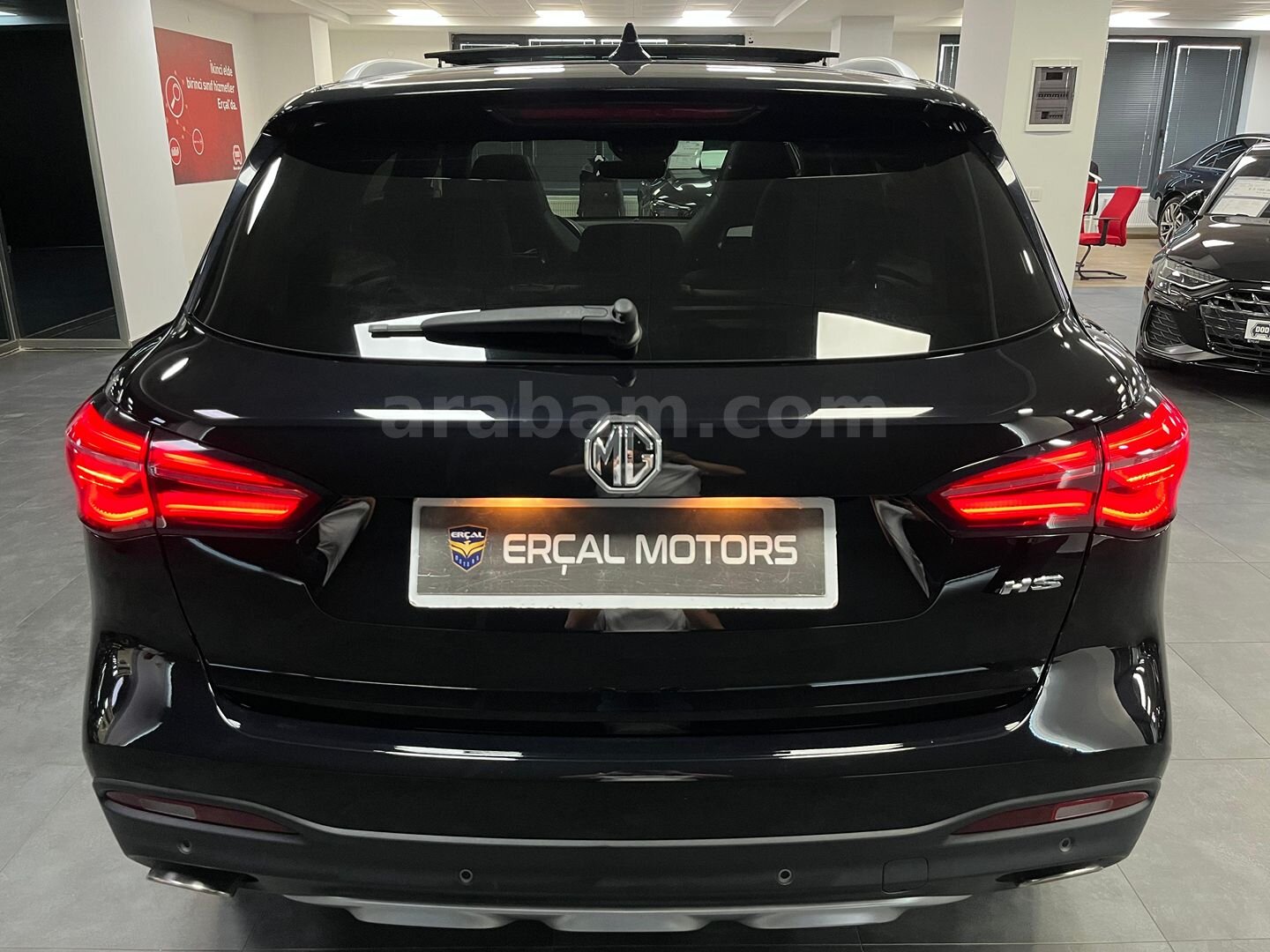 Galeriden MG HS 1.5 T-GDI Luxury 2023 Model Samsun 19.600 km Siyah 6