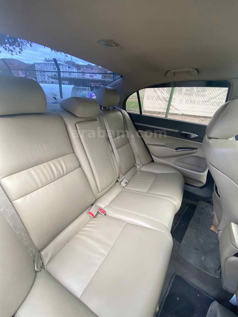 Sahibinden OTOMATİK Honda Civic 1.6i VTEC Elegance 2010 Model 7