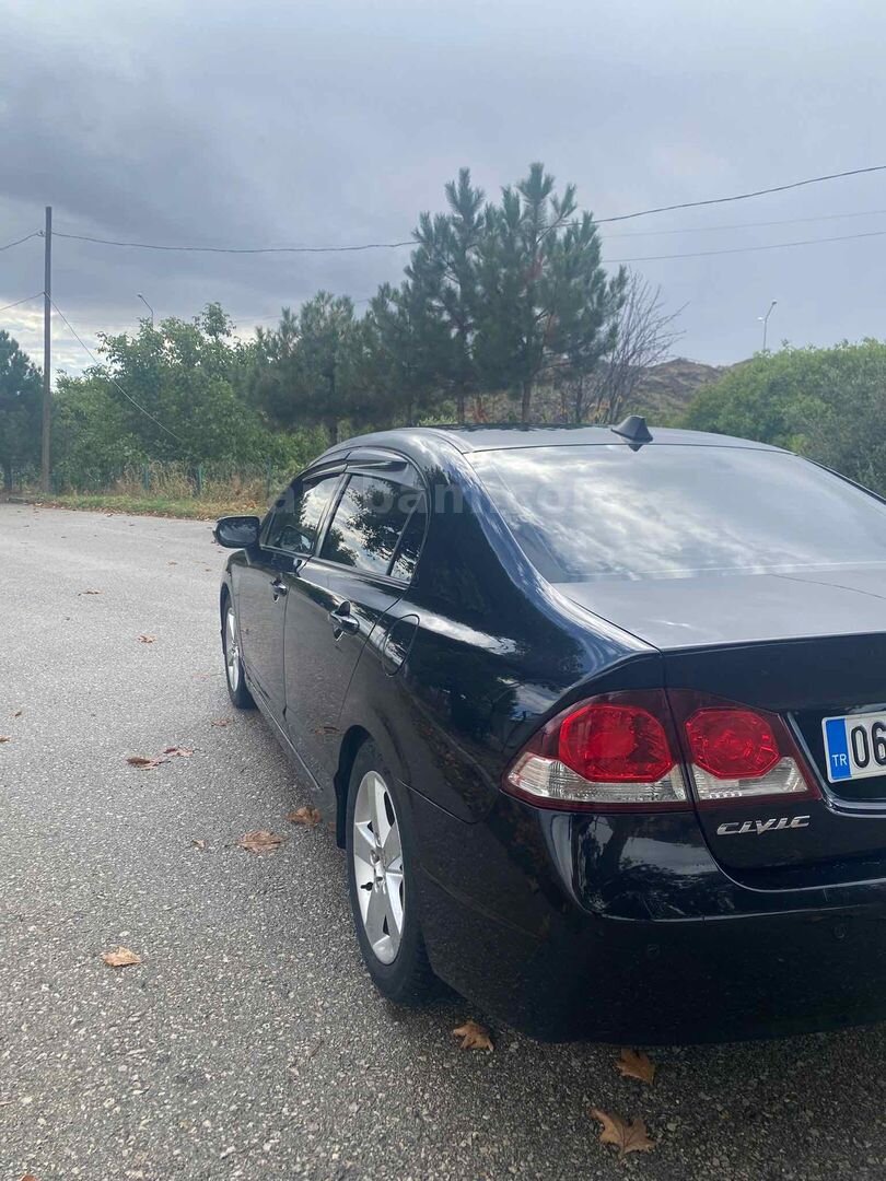 Sahibinden OTOMATİK Honda Civic 1.6i VTEC Elegance 2010 Model 5