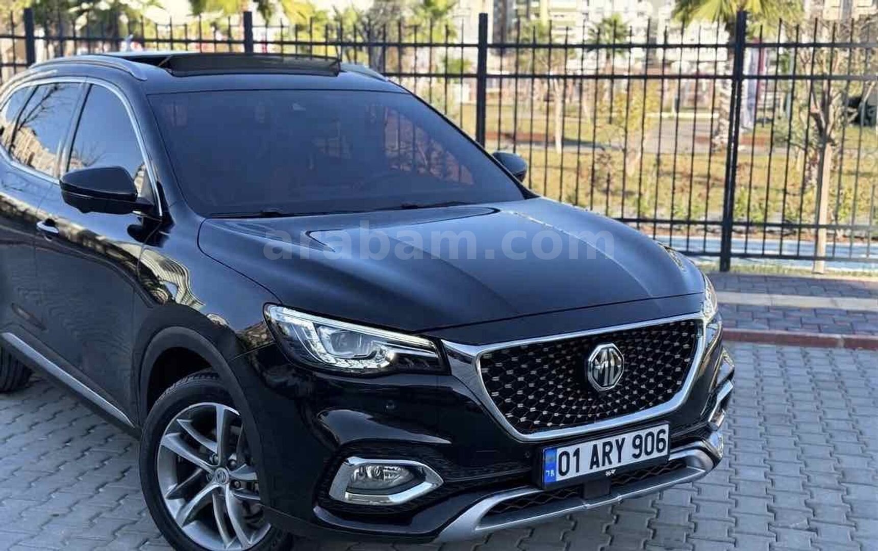 Sahibinden MG HS 1.5 T-GDI Luxury 2023 Model İstanbul 88.000 km Siyah 5