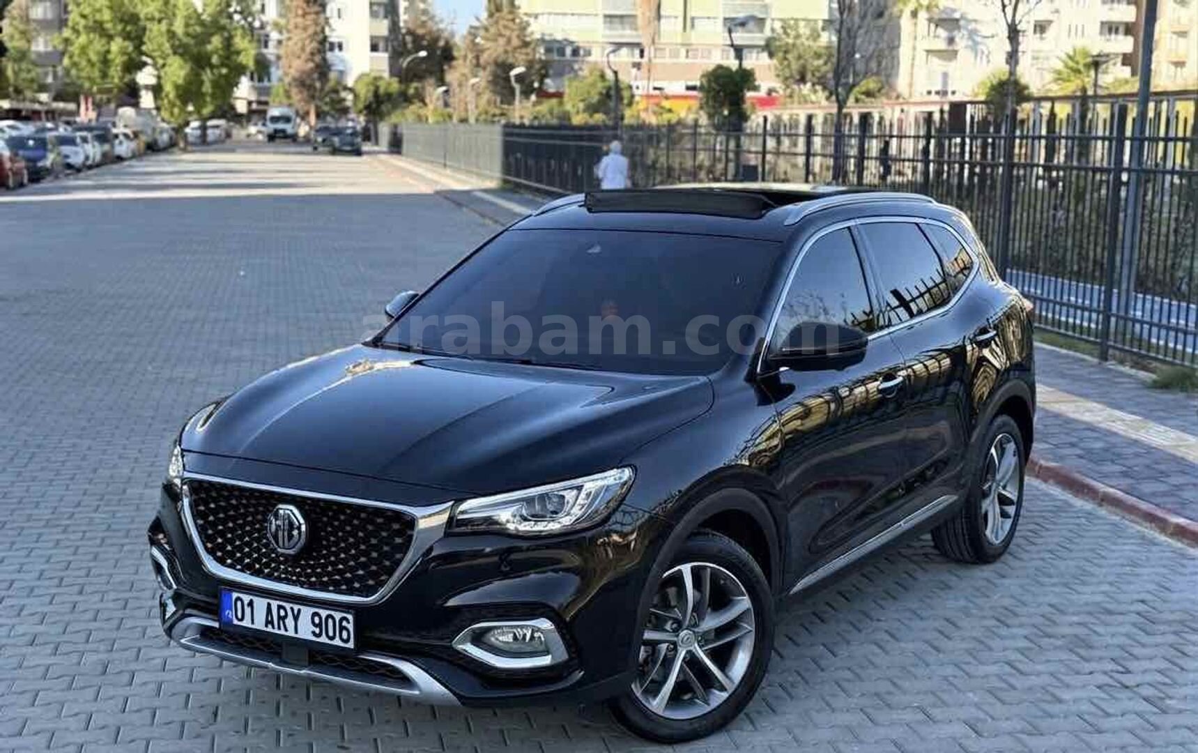 Sahibinden MG HS 1.5 T-GDI Luxury 2023 Model İstanbul 88.000 km Siyah 6