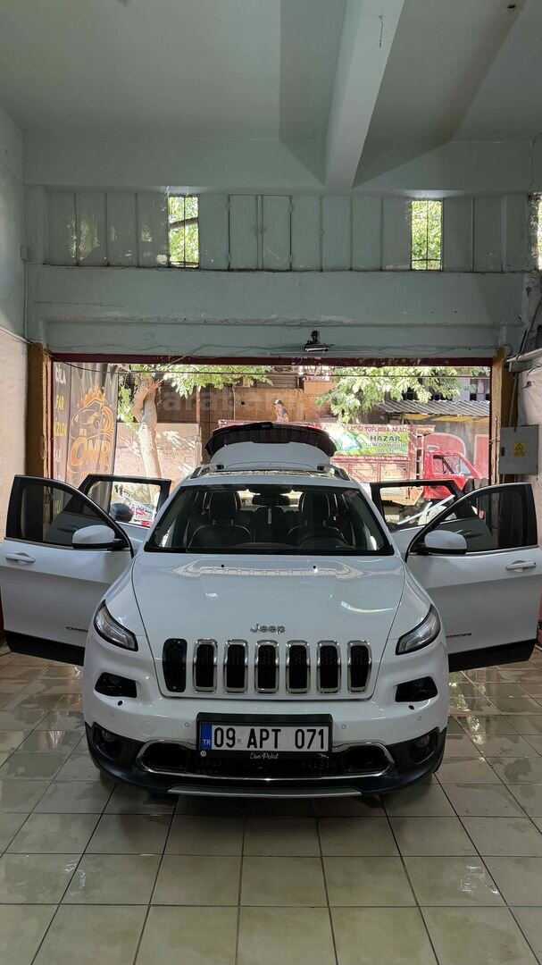 Sahibinden Jeep Cherokee 2.0 TD Limited 2015 Model 3