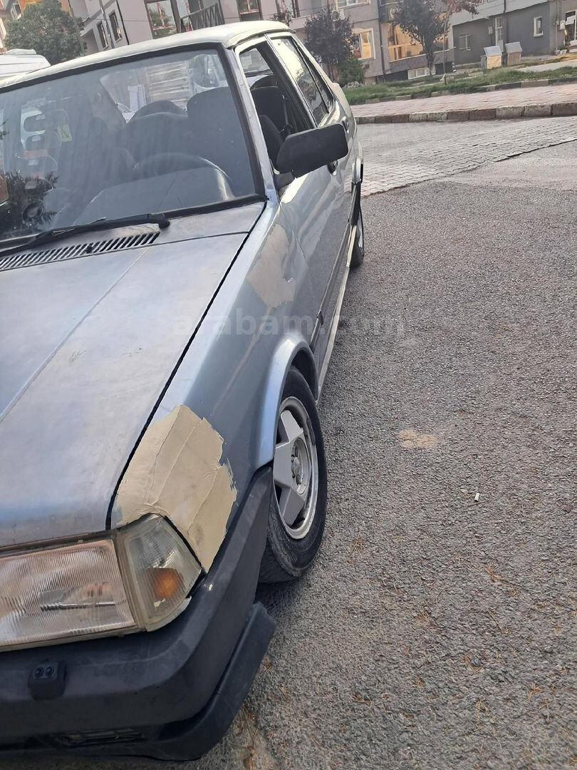 Sahibinden Tofaş Doğan L 1990 Model Afyonkarahisar 28.060 km Mavi (metalik) 3