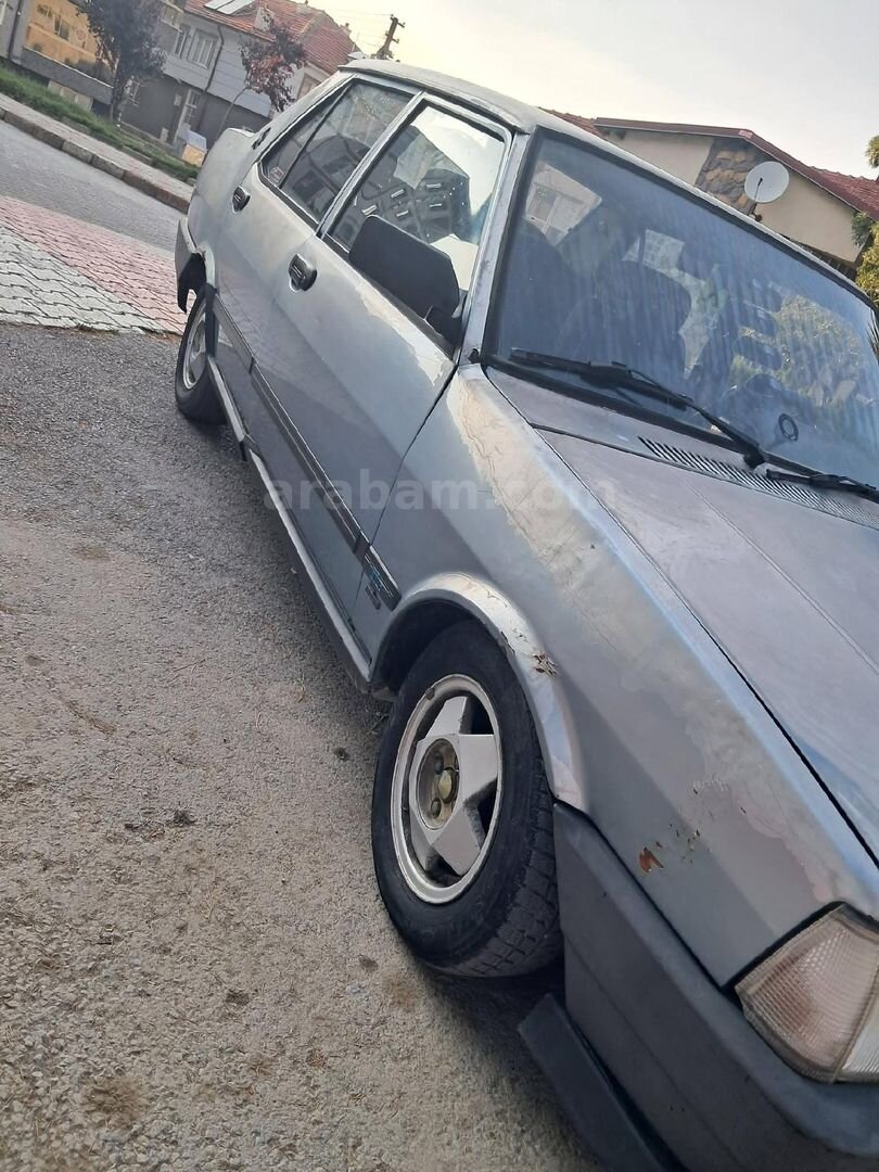 Sahibinden Tofaş Doğan L 1990 Model Afyonkarahisar 28.060 km Mavi (metalik) 2