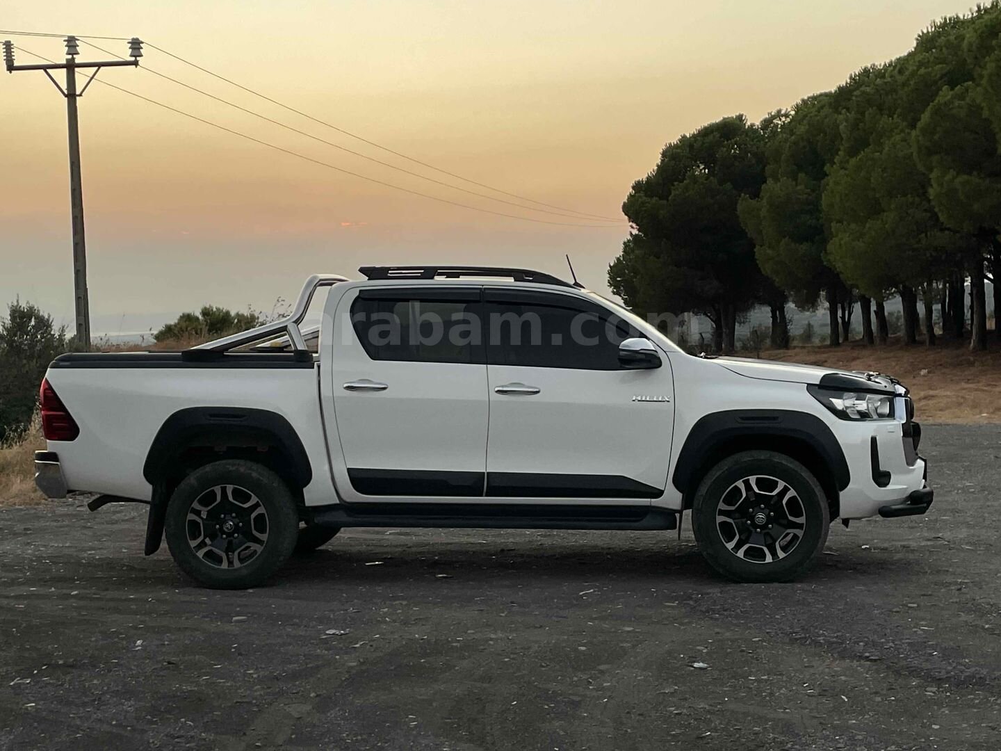 Sahibinden TEMİZ Toyota Hilux 4x2 Adventure 7
