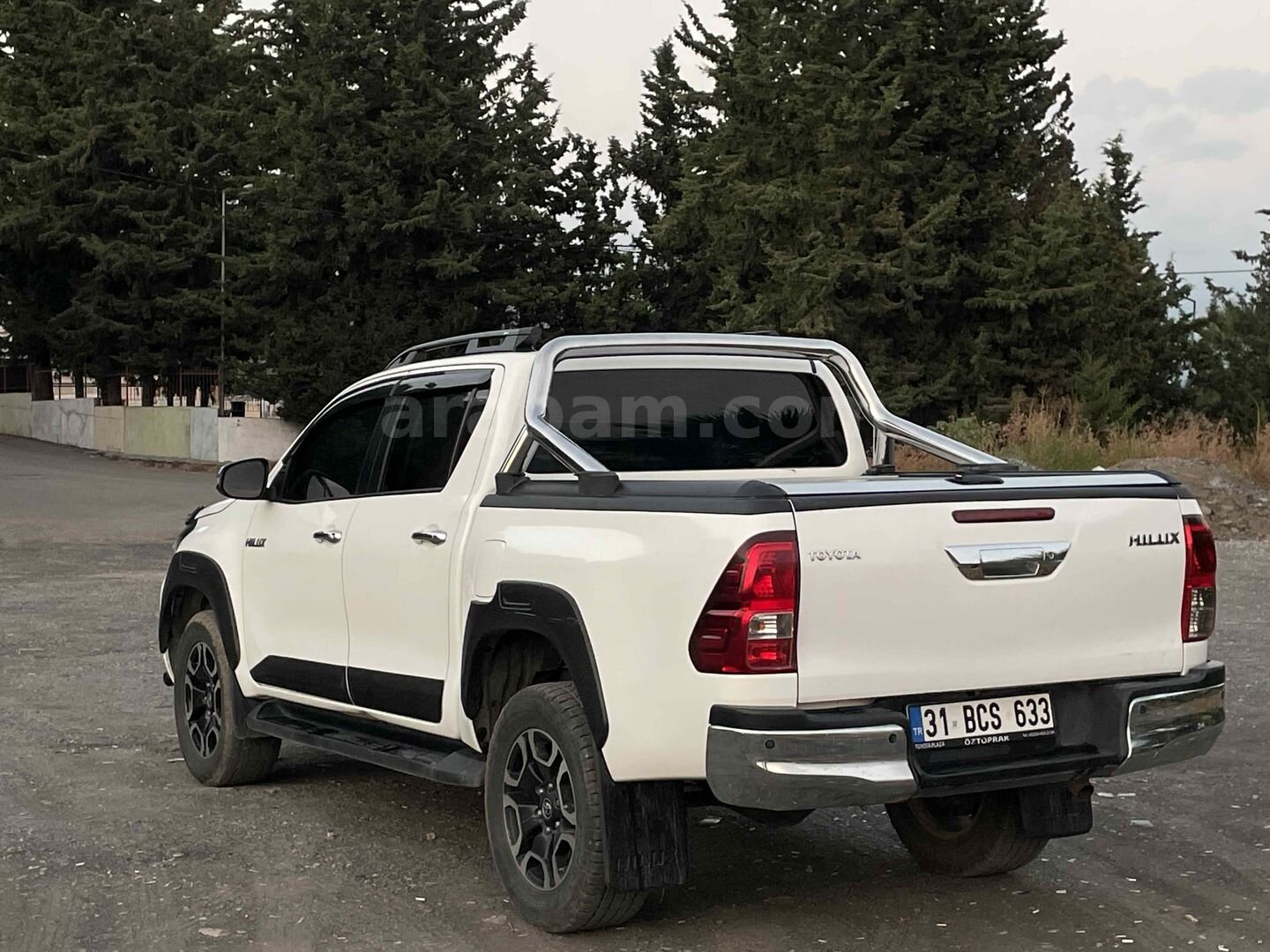 Sahibinden TEMİZ Toyota Hilux 4x2 Adventure 3