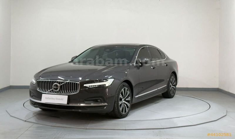 Galeriden Volvo S90 2.0 D B5 Inscription 2022 Model Konya 120.700 km Gri