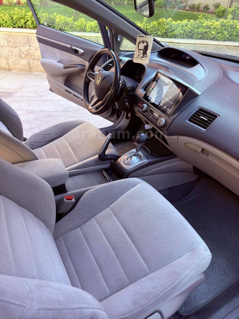 Sahibinden Honda Civic 1.6i VTEC Elegance 2010 Model 1