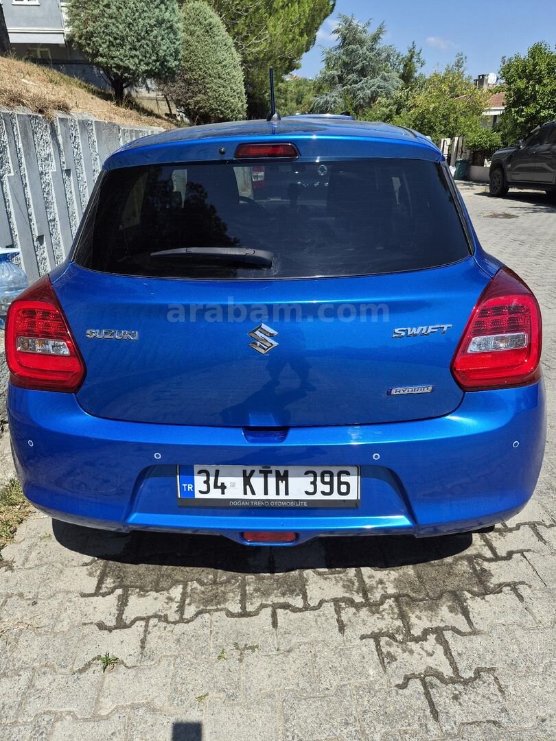Sahibinden Suzuki Swift 1.2 Hibrit GLX Premium 2023 Model İstanbul 23.700 km Mavi 5