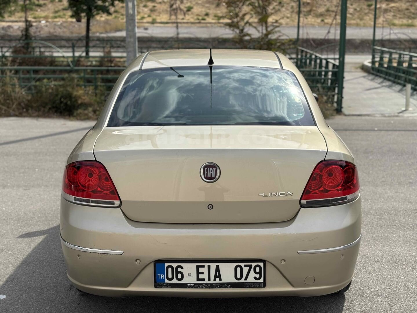 Galeriden Fiat Linea 1.3 Multijet Emotion 2007 Model Ankara 255.000 km Gri 4
