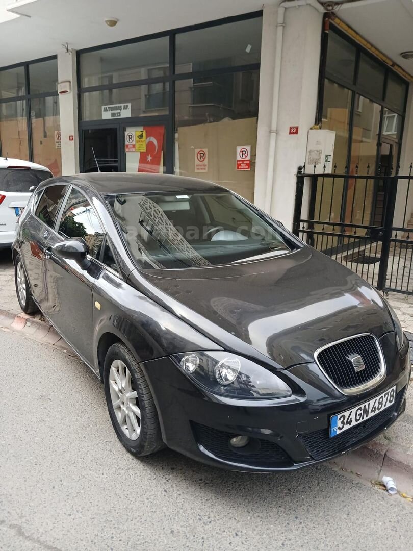 Sahibinden Seat Leon 1.4 TSI Stylance 2010 Model İstanbul 196.000 km Siyah 2