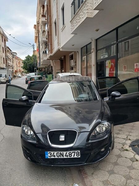 Sahibinden Seat Leon 1.4 TSI Stylance 2010 Model İstanbul 196.000 km Siyah