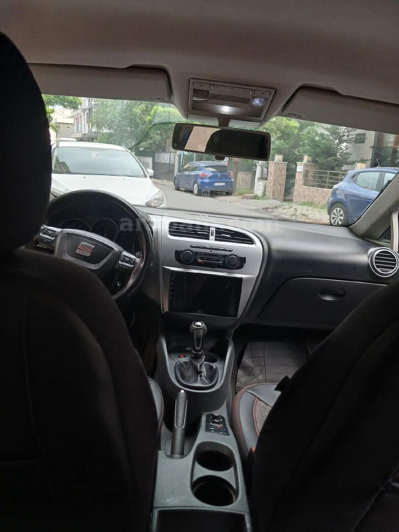 Sahibinden Seat Leon 1.4 TSI Stylance 2010 Model İstanbul 196.000 km Siyah 7