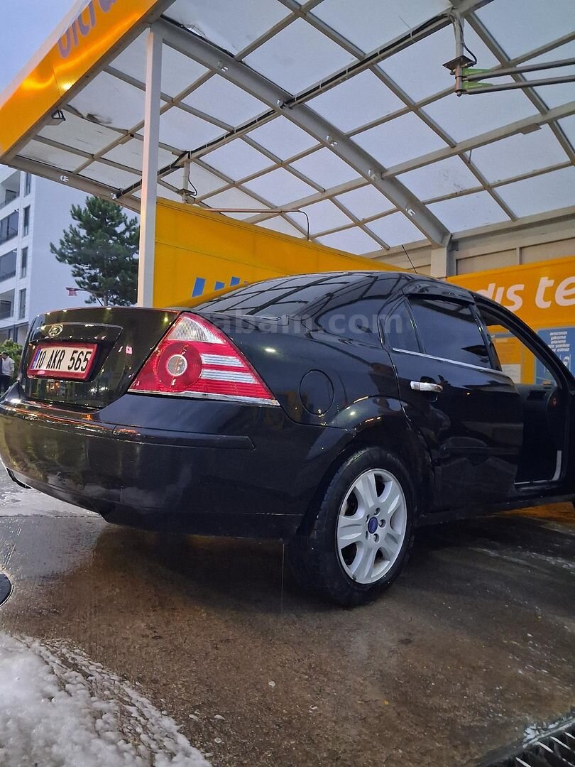 Sahibinden Ford Mondeo 2.0 Ghia 2003 Model 2
