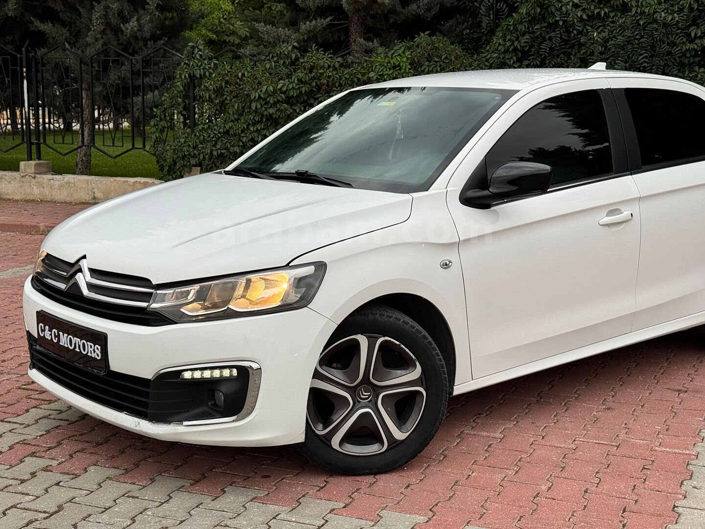 Galeriden Citroen C-Elysée 1.5 BlueHDI Feel 2023 Model Konya 100.000 km Beyaz 5